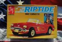 images/productimages/small/1960 Corvette RIPTIDE AMT 6621 1;25.jpg